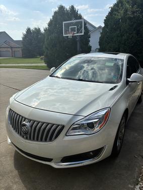 White 2015 Buick Regal Turbo Premium II