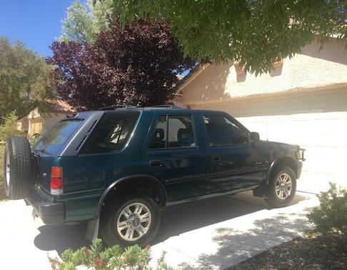 Green 1997 Isuzu Rodeo S