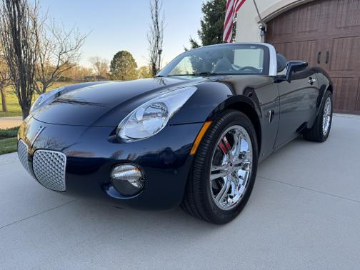 2007 Pontiac Solstice Base