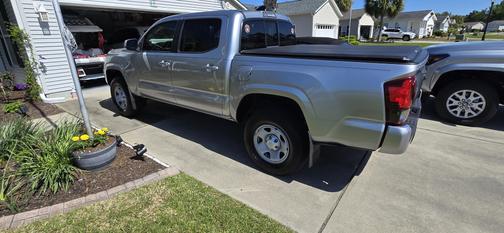 2022 Toyota Tacoma SR