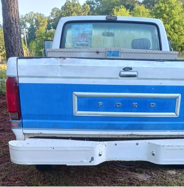 1993 Ford F-150 XL