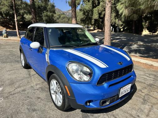 2011 MINI Cooper S Countryman Base