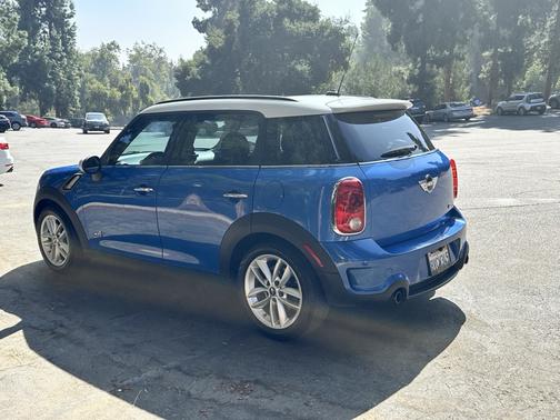 2011 MINI Cooper S Countryman Base