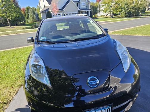 2016 Nissan Leaf S