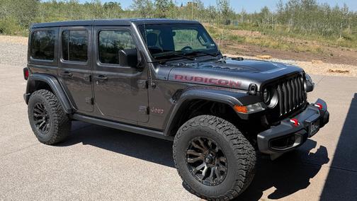 Gray 2018 Jeep Wrangler Unlimited Rubicon
