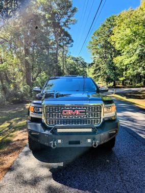 2018 GMC Sierra 2500 Denali