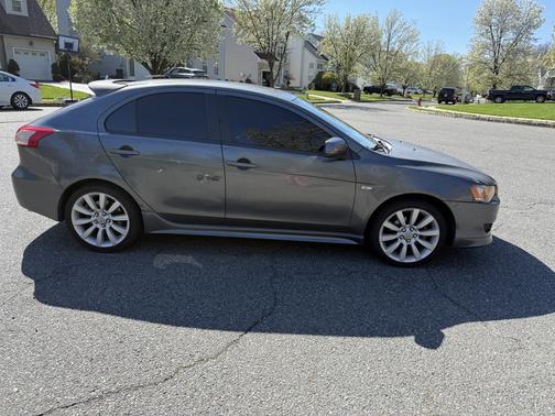 2010 Mitsubishi Lancer Sportback GTS