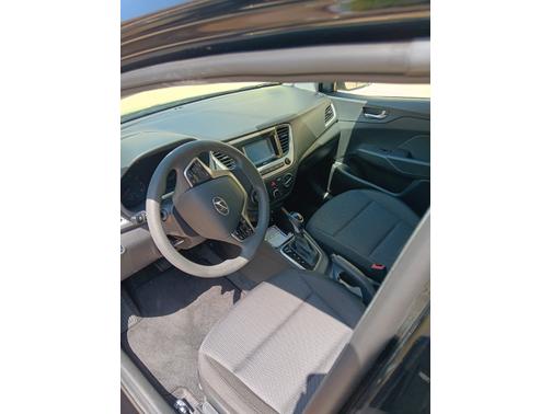 2022 Hyundai Accent SE