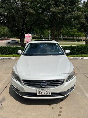 White 2017 Volvo S60 Inscription T5