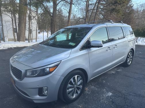 2016 Kia Sedona SX