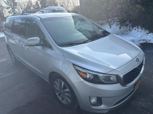 2016 Kia Sedona SX