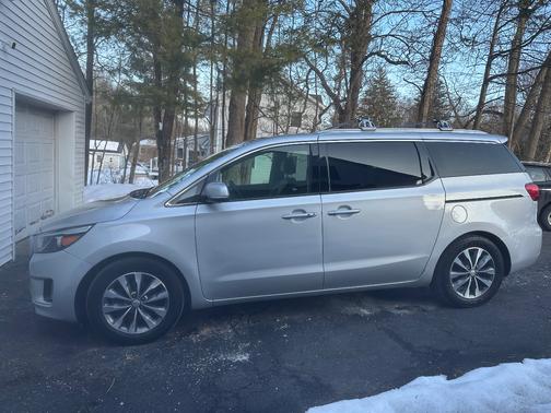 2016 Kia Sedona SX