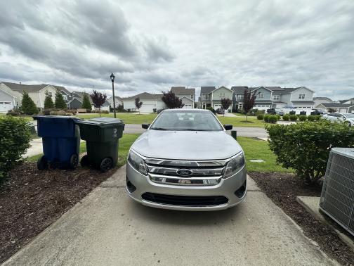 2010 Ford Fusion S