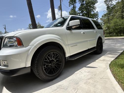2006 Lincoln Navigator Luxury
