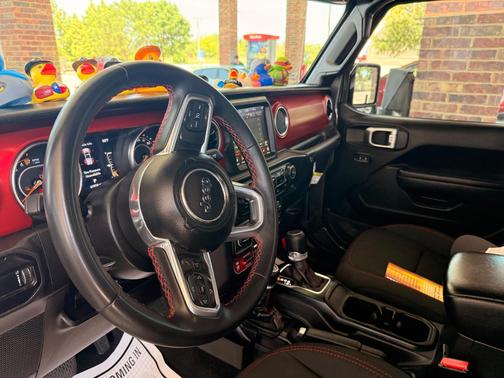 Gray 2023 Jeep Gladiator Rubicon