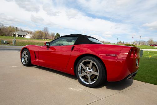 Red 2006 Chevrolet Corvette Base