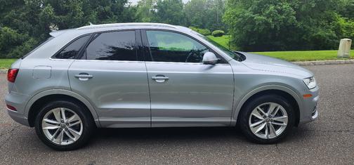 2016 Audi Q3 2.0T Premium Plus