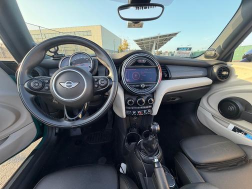 2016 MINI Convertible Cooper