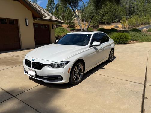 2017 BMW 330 i