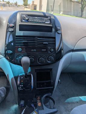 2004 Toyota Sienna CE