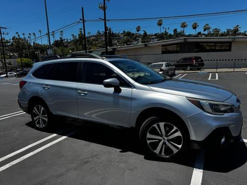 Silver 2019 Subaru Outback 2.5i Limited