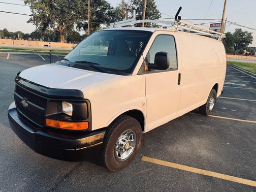 2011 Chevrolet Express 2500 Work Van