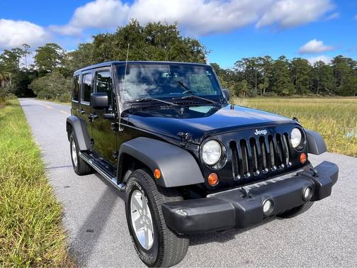 2013 Jeep Wrangler Unlimited Sport
