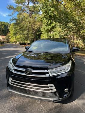 2017 Toyota Highlander LE