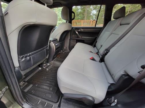 2023 Lexus GX 460 Base