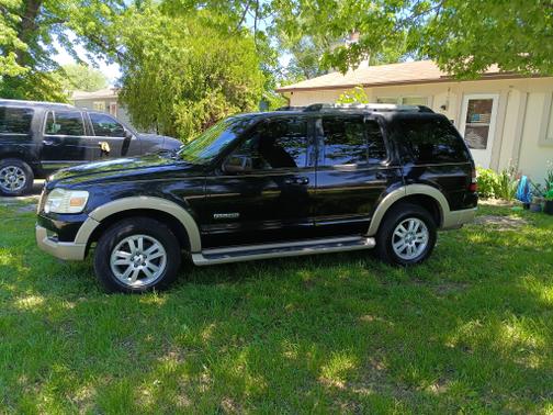 2006 Ford Explorer Eddie Bauer
