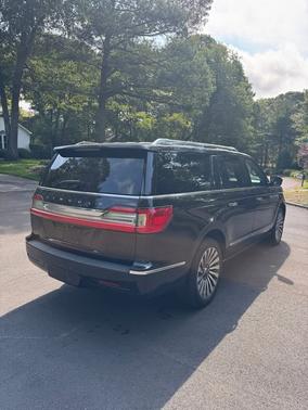 2019 Lincoln Navigator L Reserve