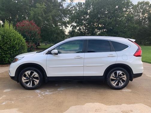 Photo 5 of 11 of 2016 Honda CR-V Touring