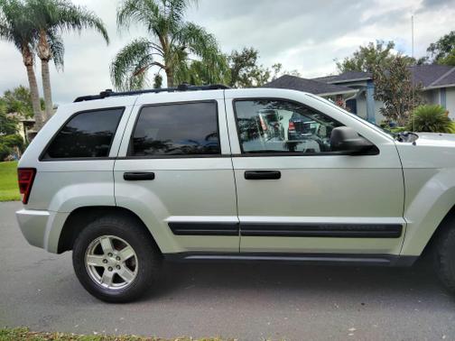 2005 Jeep Grand Cherokee Laredo