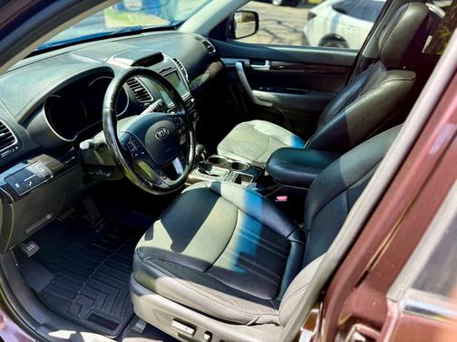 2014 Kia Sorento SX