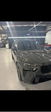 Gray 2026 BMW X7 xDrive40i