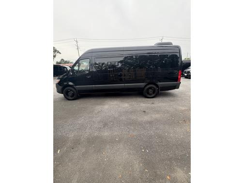 2025 Mercedes-Benz Sprinter 2500 High Roof