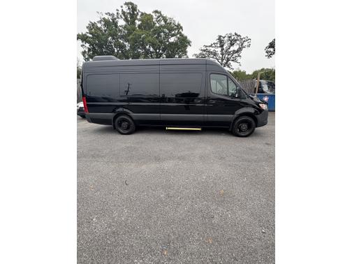 2025 Mercedes-Benz Sprinter 2500 High Roof