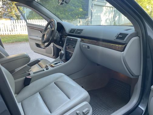 2004 Audi A4 3.0 quattro