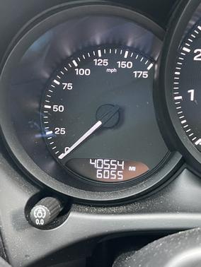 2022 Porsche Macan Macan