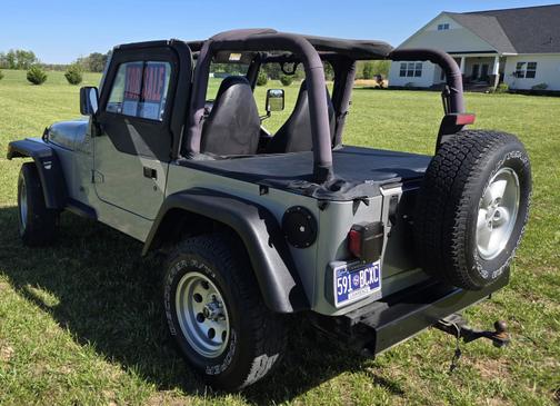 2000 Jeep Wrangler SE