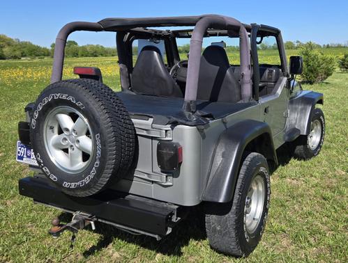 2000 Jeep Wrangler SE