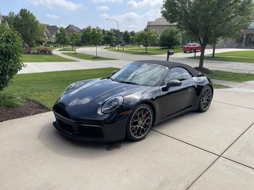 Black 2020 Porsche 911 911 Carrera 4S