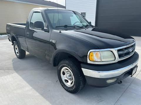 Black 2002 Ford F-150 XL