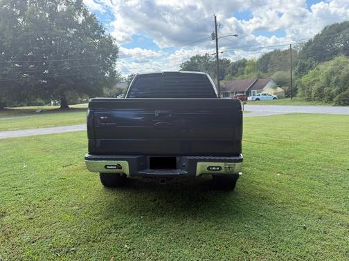Black 2011 Ford F-150 XLT
