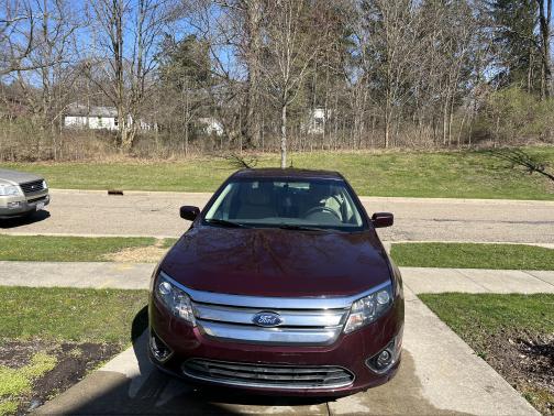 Photo 1 of 11 of 2012 Ford Fusion SEL