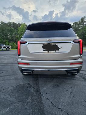 2022 Cadillac XT6 Premium Luxury FWD