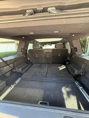 Black 2025 Rivian R1S Adventure Dual-Motor Max Pack