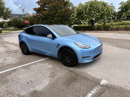 2023 Tesla Model Y AWD