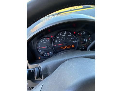 2004 Nissan Titan SE King Cab