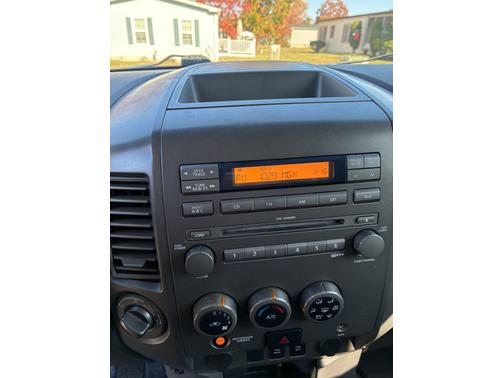 2004 Nissan Titan SE King Cab